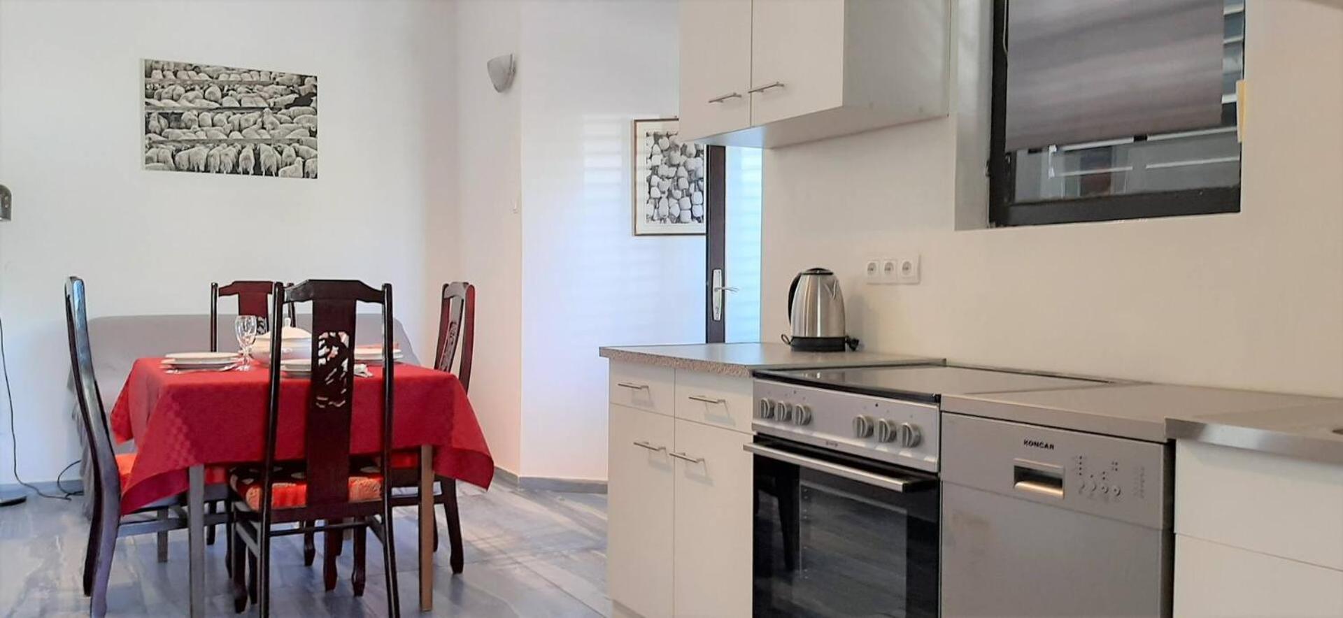 Guest House Helena Close To Beach Крк Экстерьер фото